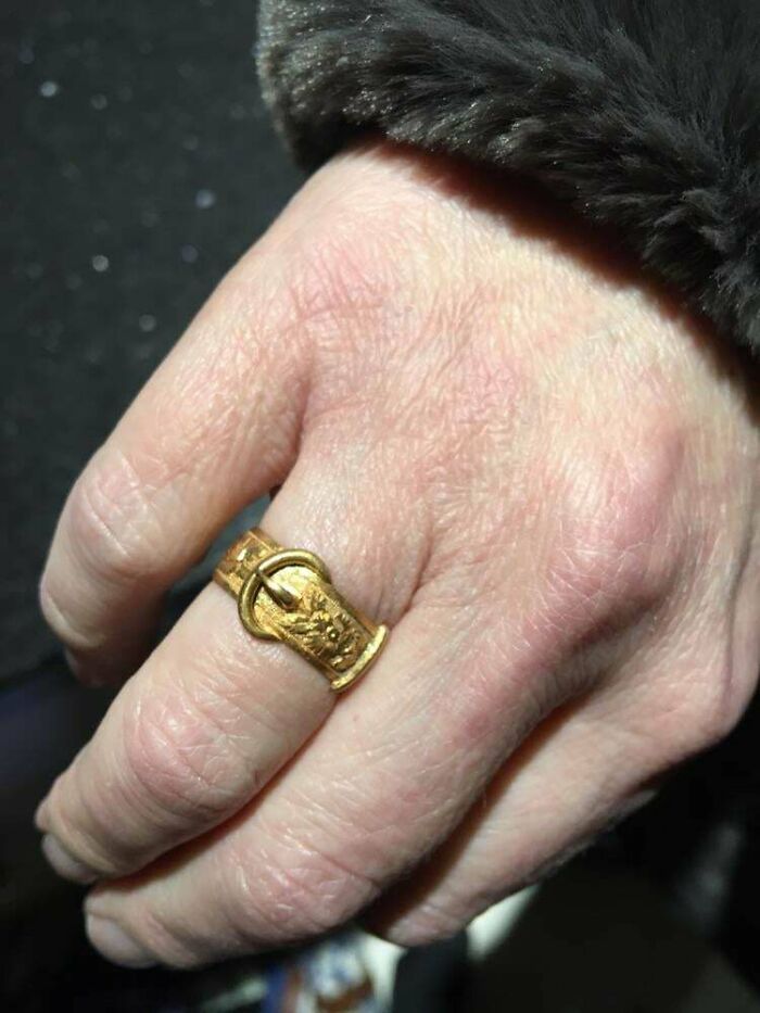 1891 18k Engraved Buckle Ring Found Metal Detecting. Any Idea What It’s Worth?