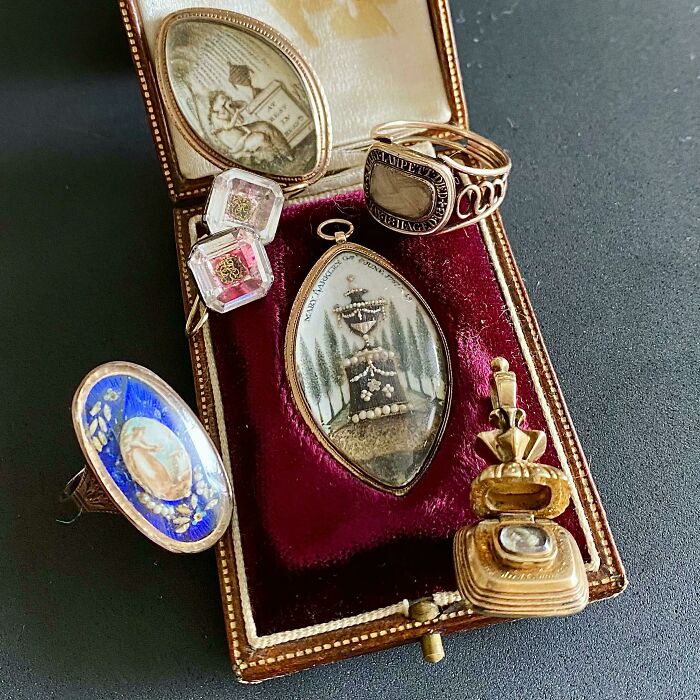 My Collection Of Mourning & Sentimental Jewelry