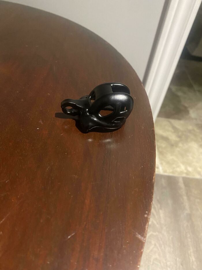 Came Across This Cleaning Today, Its About 1” Tall Maybe The Same In Diameter, Made Of Plastic, Has Holes All Throughout And Looks Like It Has Grooves To Stick Into Something, Does Anyone Know?