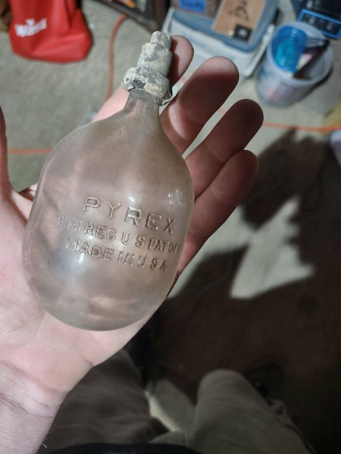 Pyrex Globe With Ceramic. Found By A Relative This Morning