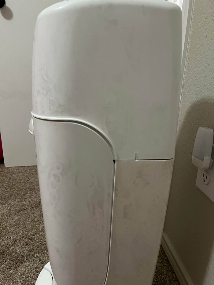 What Is This Black Stuff That Keeps Appearing On All My White Containers?