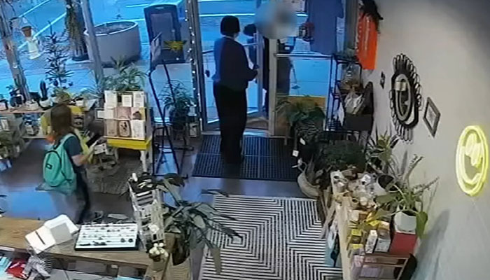 10 Y.O. Asks A Cashier To Pretend To Be His Mom When A Stranger Kept Following Him And Asking To Come With Her