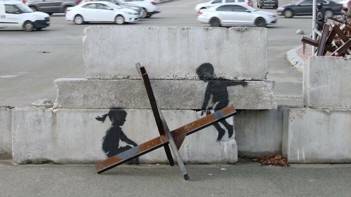 Banksy Comes Back With 7 New Wall Arts In Ukraine And They Touched People&rsquo;s Hearts