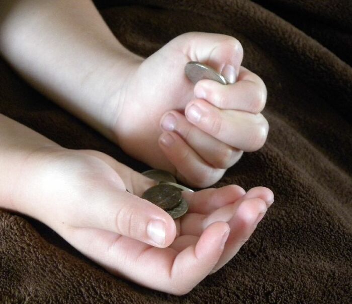 40 Bizarre Beliefs People Will Defend Until The End Of Days, As Revealed By Folks Online