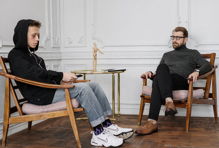 Become A Teen Counselor