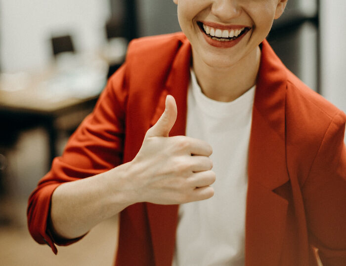 35 Workplace Behaviors That People Say Are Actually Toxic