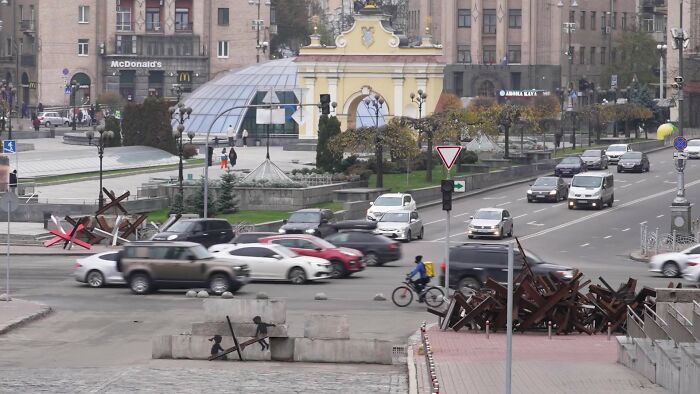 Banksy Comes Back With 7 New Wall Arts In Ukraine And They Touched People&rsquo;s Hearts