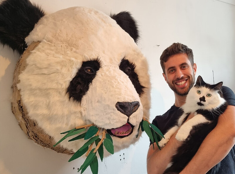 London-Based Artist Is Motivated To Produce Art That Helps Protect Endangered Animal Species By Reusing Discarded Materials For His Life-Like Sculptures (22 Pics)