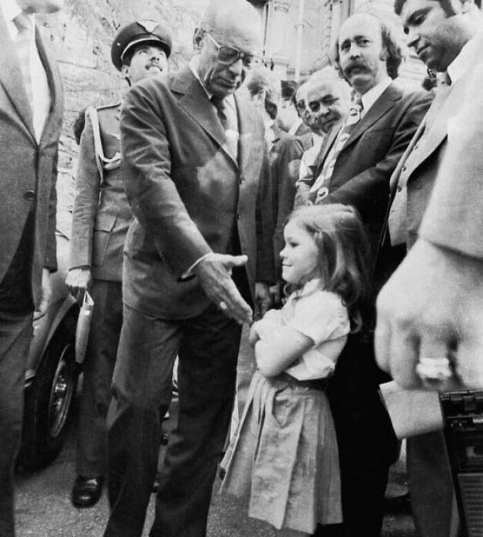 Brazilian Girl Refusing To Shake Hands With Military Dictator João Figueiredo. This Photo Was Taken In 1979
