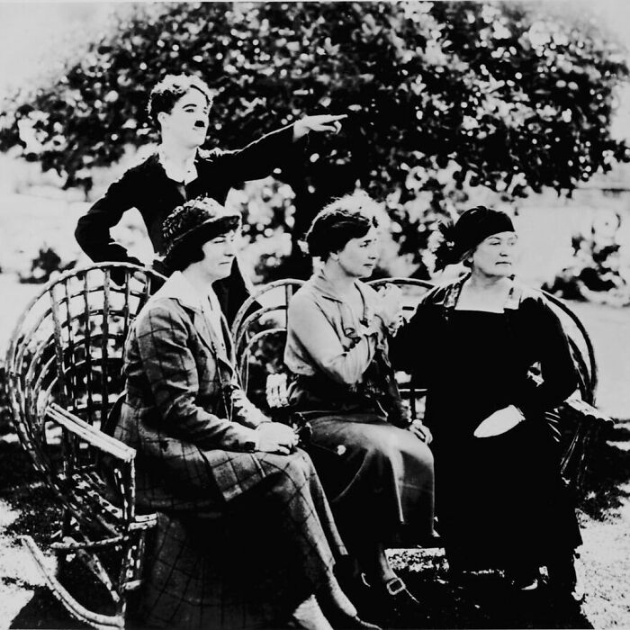 Charlie Chaplin Meeting Helen Keller At His Hollywood Studio During The Filming Of Sunnyside, 1918
