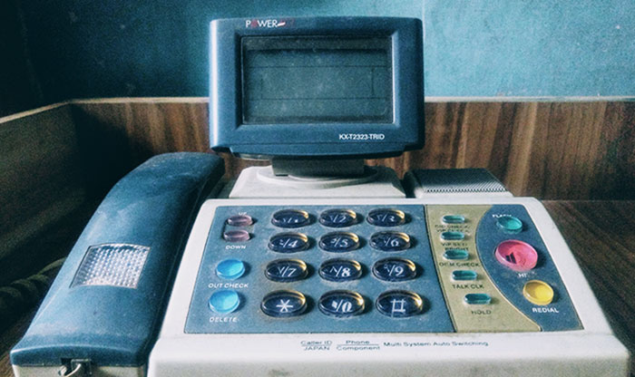 This 20-Year-Old "Modern-Looking" Landline Phone