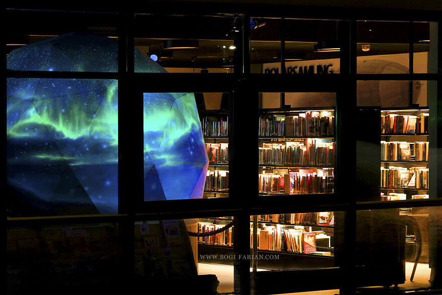 Fairytale Paintings Come Alive In The Dark Fairytale Paintings Come Alive In The Dark