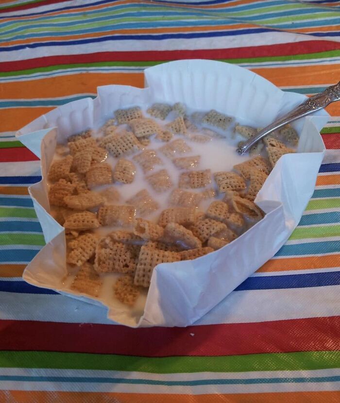 40 Times People Spotted Food In Places It Shouldn't Be And Just Had To Share Pics In This Online Group