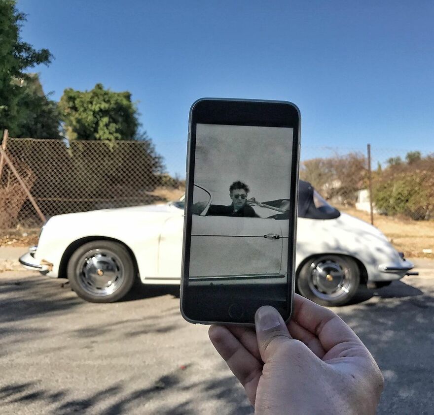 A combination of real-life scene with a pic on a smartphone
