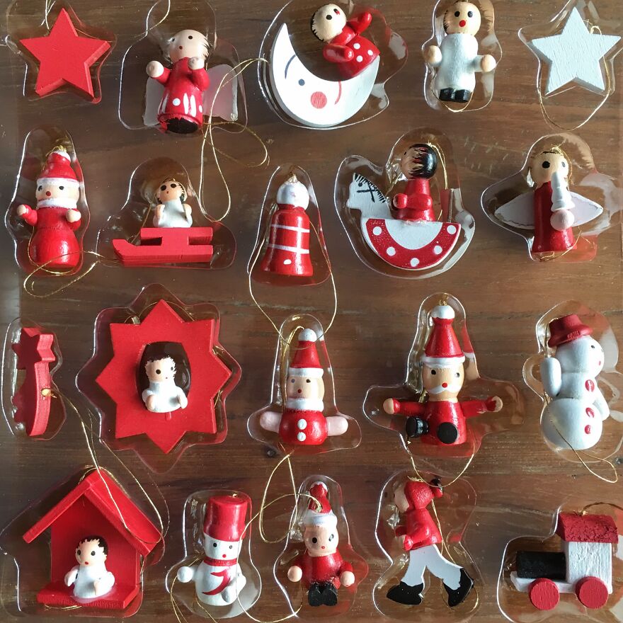 Ornaments Before The Makeover!