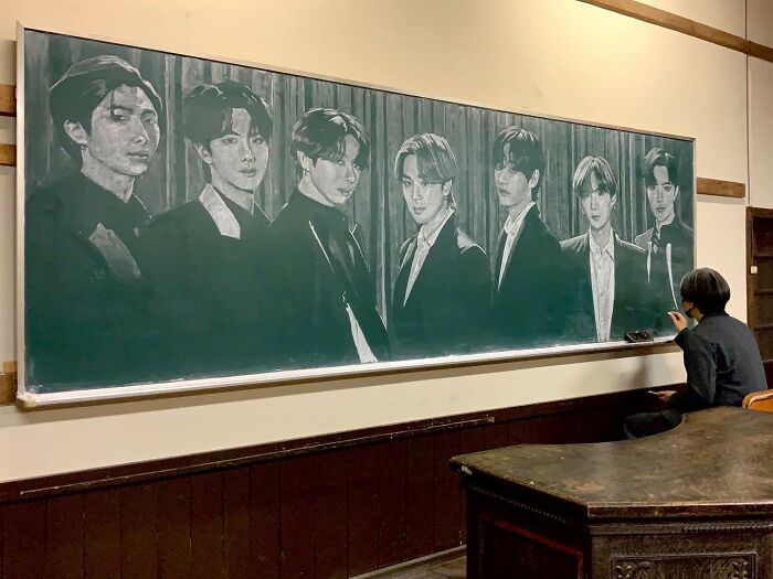 Japanese Teacher Creates Real Works Of Art On The Blackboard Before Starting Class (48 Pics)