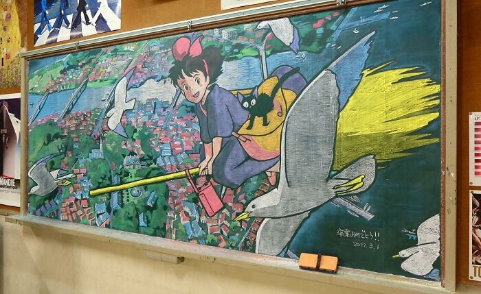 Japanese Teacher Creates Real Works Of Art On The Blackboard Before Starting Class (48 Pics)