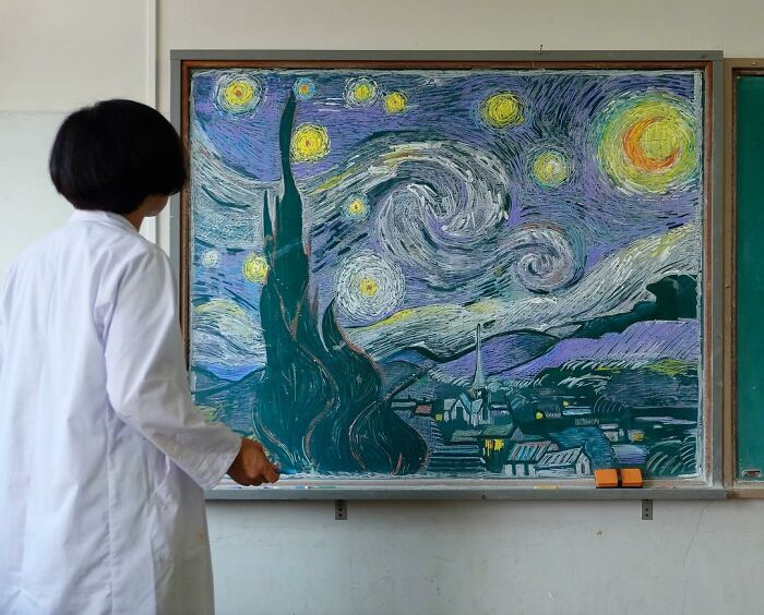 Japanese Teacher Creates Real Works Of Art On The Blackboard Before Starting Class (48 Pics)