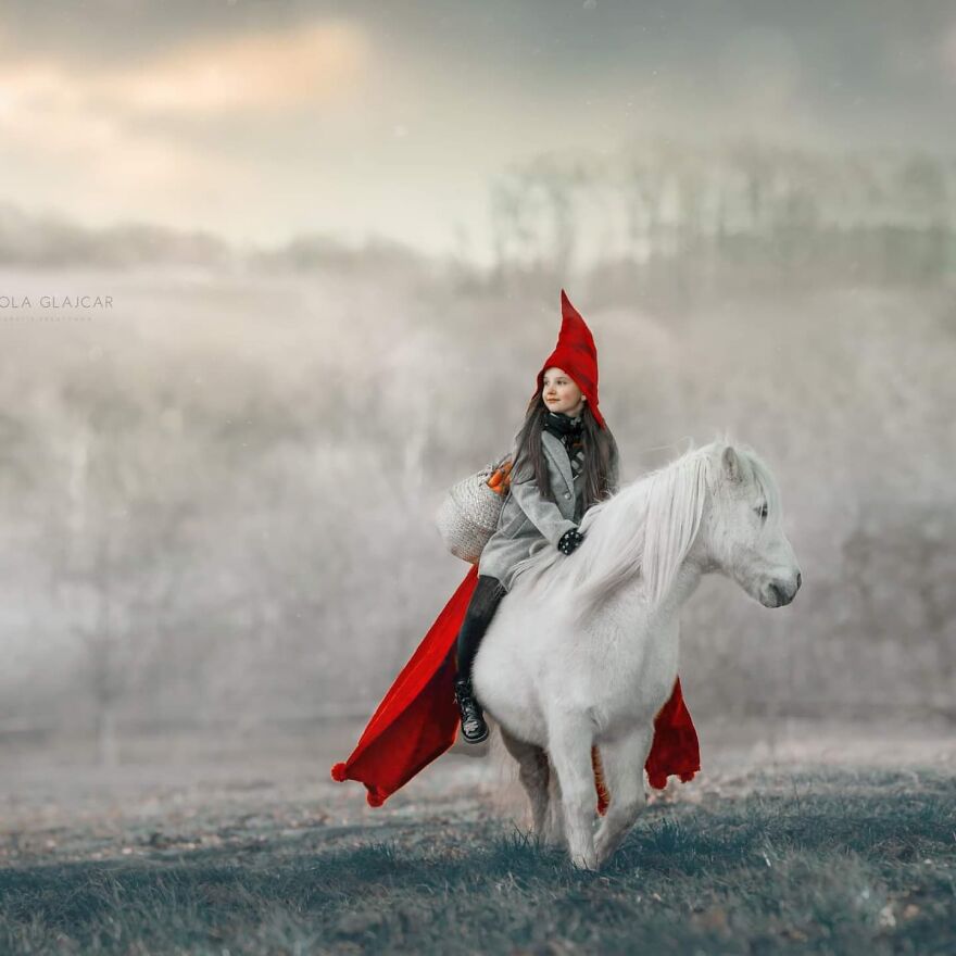 Photographer Creates Images To Highlight The Strong Bond Between Humans And Animals (44 Pics)