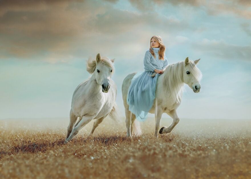 Photographer Creates Images To Highlight The Strong Bond Between Humans And Animals (44 Pics)