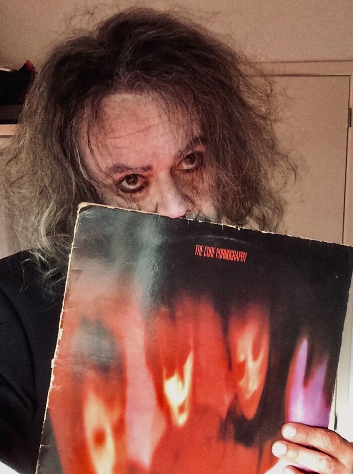 I Dressed As 40 Albums And Artists For A Lockdown Challenge, Here Are My 15 Pics