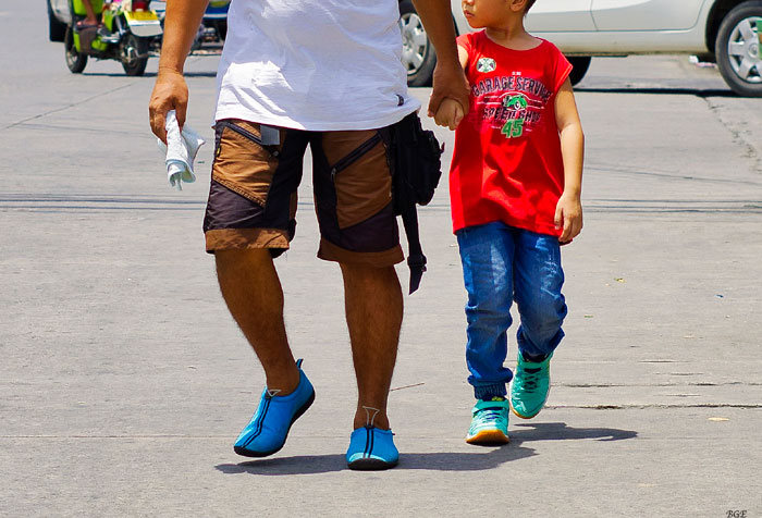 Man Travels 8 Hours To His Mom's, Walks Out On Her After She Shows Favoritism To Her 'Adoptive' Neighbor Man Travels 8 Hours To His Mom's, Walks Out On Her After She Shows Favoritism To Her 'Adoptive' Neighbor