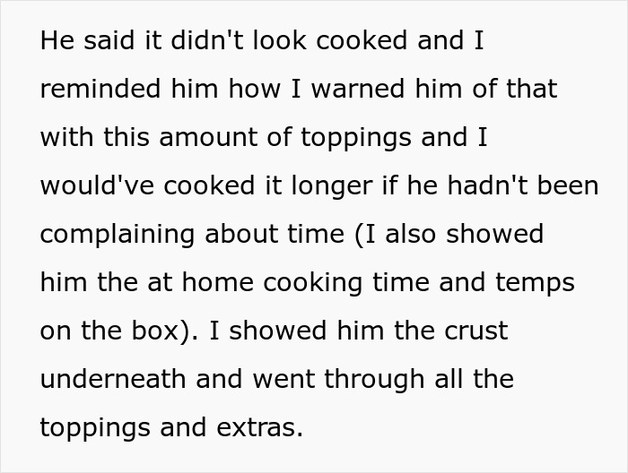 Pizza Maker Tries To Explain To Couple That They Ordered Too Many Toppings And The Pizza Won&rsquo;t Cook, They Insist And The Worker Maliciously Complies