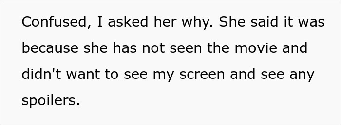 Woman Demands Another Plane Passenger Turn Off Her Movie So She Can Avoid Spoilers, Starts Acting Petty When She Refuses