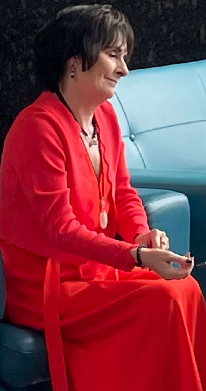 Someone Asks “What Celebrity Disappeared Out Of Nowhere?” And Here Are 35 Top Responses