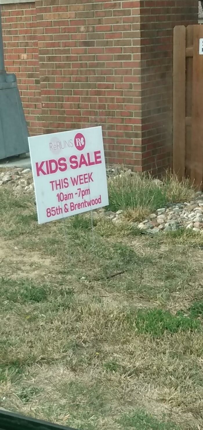 Funny-The-Absurd-Sign-Project