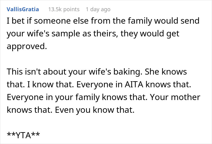 Guy Can't Believe His Wife Wants To Bail On Family Christmas Because Of His Mom's Tradition, The Internet Gives Him A Reality Check