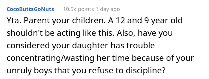 Internet Calls Out This Mother Who Doesn’t See The Problem With Her Daughter Complaining How Her Younger Brothers Keep Invading Her Privacy Internet Calls Out This Mother Who Doesn’t See The Problem With Her Daughter Complaining How Her Younger Brothers Keep Invading Her Privacy