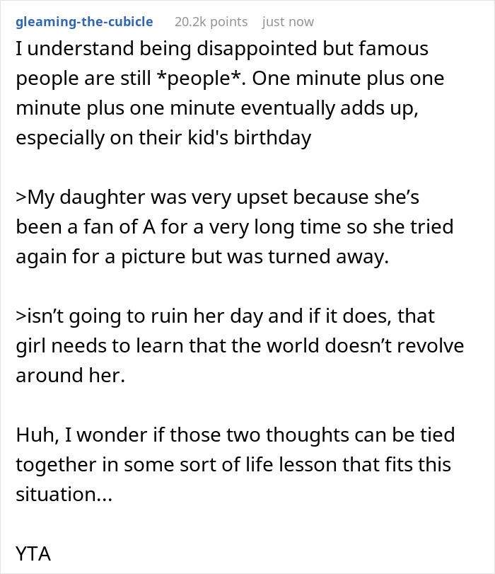 Karen Mom Gets Mad As A Famous Person Doesn't Pay Attention To Her Daughter In A Store, Bashes Her On Social Media In Return