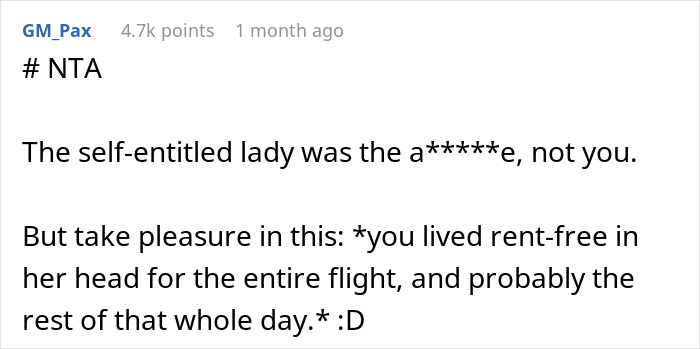 Woman Demands Another Plane Passenger Turn Off Her Movie So She Can Avoid Spoilers, Starts Acting Petty When She Refuses