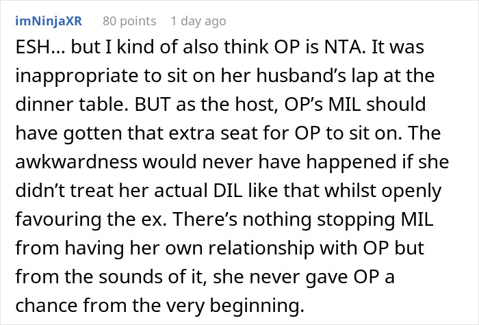 Woman Sits On Husband's Lap During Thanksgiving, Making It Very Awkward For His Mom And His Ex That She Invited To The Dinner