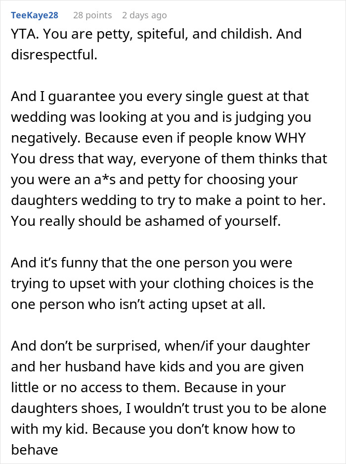 Mom Wonders If She's A Jerk For Wearing Jeans To Daughter's Wedding To Prove A Point, Gets A Reality Check Online Mom Wonders If She's A Jerk For Wearing Jeans To Daughter's Wedding To Prove A Point, Gets A Reality Check Online