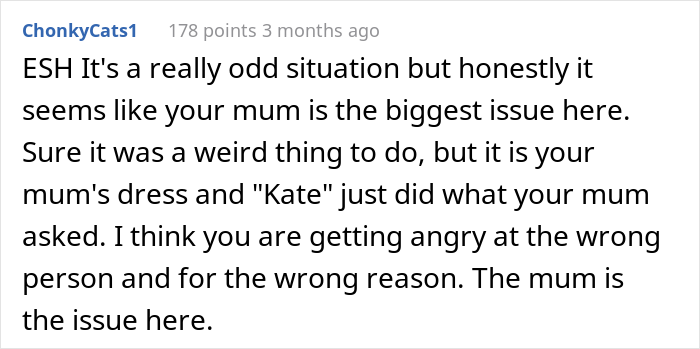 Woman Gets Called A “Psycho” For Uninviting Her SIL From Her Wedding As She Tried On Her Wedding Dress And Accidentally Ruined It Woman Gets Called A “Psycho” For Uninviting Her SIL From Her Wedding As She Tried On Her Wedding Dress And Accidentally Ruined It