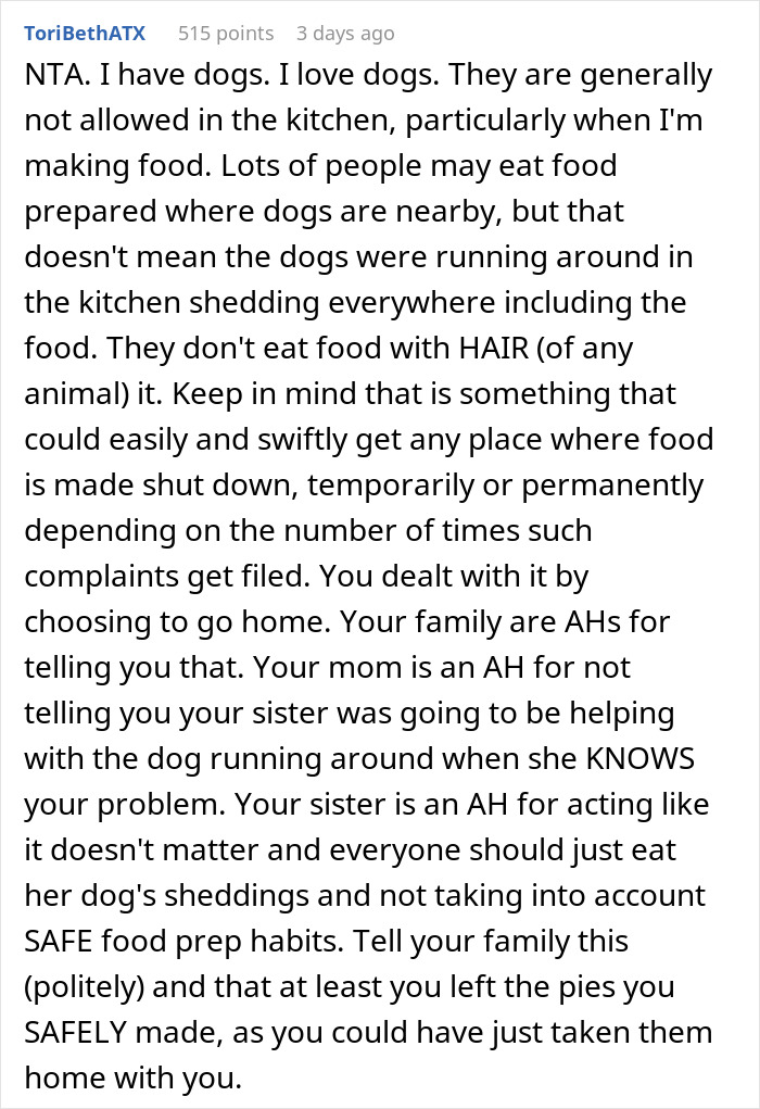 Woman Knows Her Sister's Dog Hair Frequently Ends Up In Food, So She Turns Around And Leaves Thanksgiving Dinner When She Sees It There