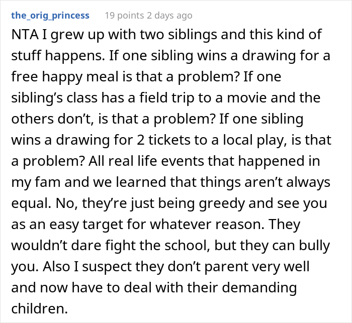 Parent Gives Their Son's Kindergarten Classmates Movie Vouchers, Calls Other Parents "Greedy" And "Cheap" After They Confront Them Parent Gives Their Son's Kindergarten Classmates Movie Vouchers, Calls Other Parents "Greedy" And "Cheap" After They Confront Them