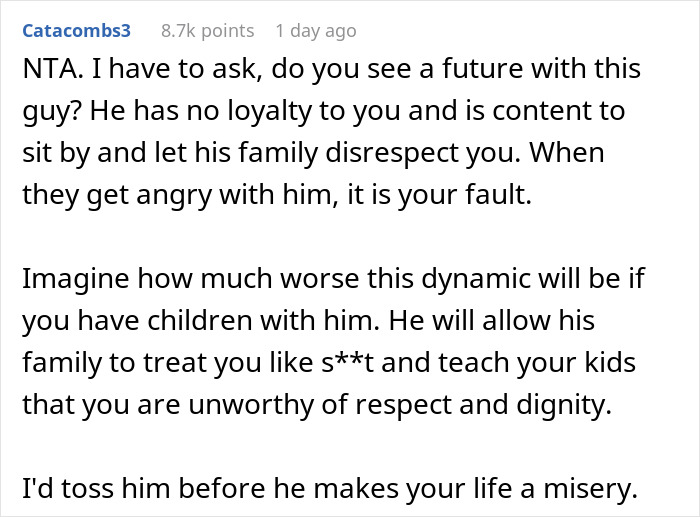 "I Snapped": Fiancé's Family Implies That This Woman Is A Gold Digger, So She "Exposes" His Unemployment At The Dinner Table "I Snapped": Fiancé's Family Implies That This Woman Is A Gold Digger, So She "Exposes" His Unemployment At The Dinner Table