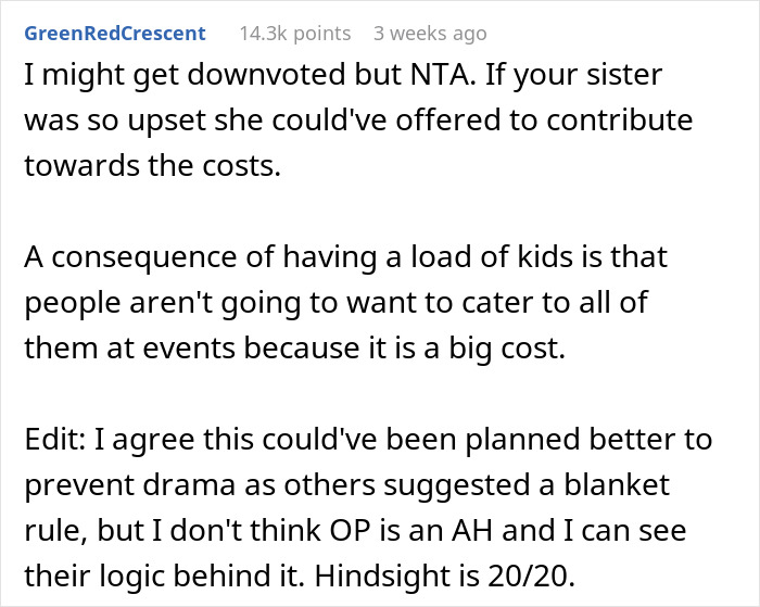 Sister Is At Furious With This Bride For Only Letting 3 Of Her 10 Kids Come To The Wedding