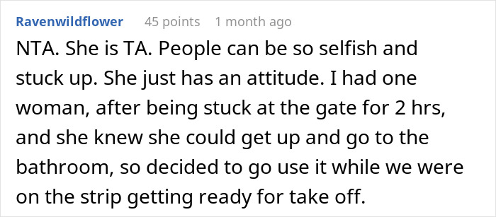 Woman Demands Another Plane Passenger Turn Off Her Movie So She Can Avoid Spoilers, Starts Acting Petty When She Refuses