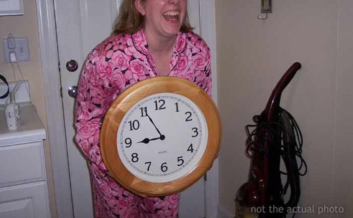 New Manager Demands Employees “Work On The Clock”, And One Malicious Compliance Later, They Rack Up 2,000 Extra Man Hours