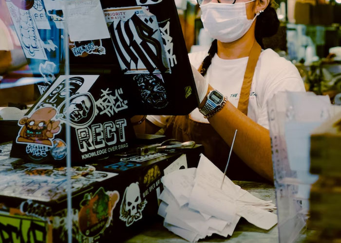 30 Restaurant Secrets We Customers Aren't Supposed To Know