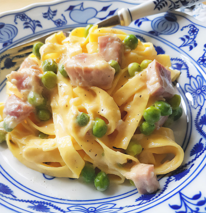Holy See, Fettuccine Alla Papalina