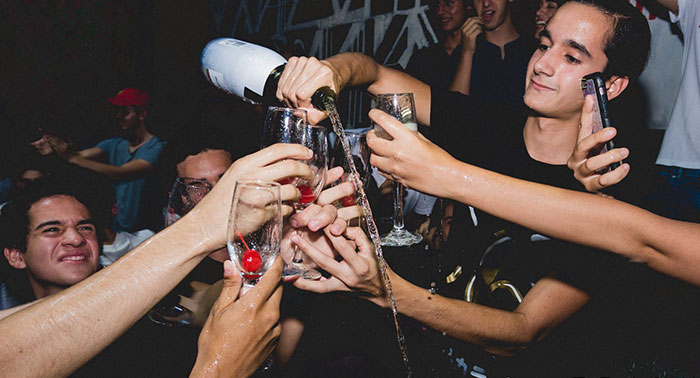 That’s The Right Way Of Pouring