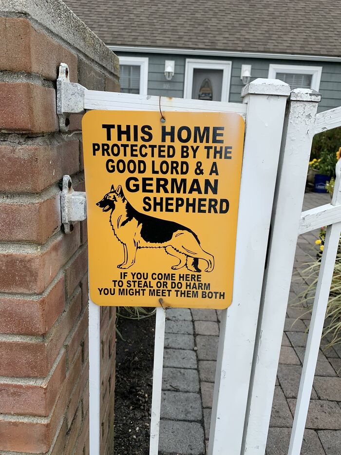 Funny-The-Absurd-Sign-Project