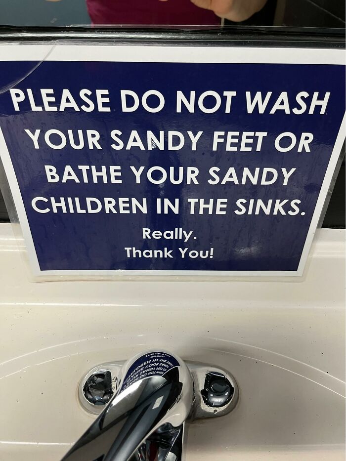 Funny-The-Absurd-Sign-Project