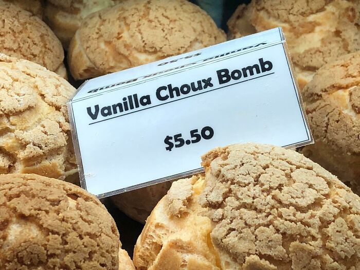 Funny-The-Absurd-Sign-Project