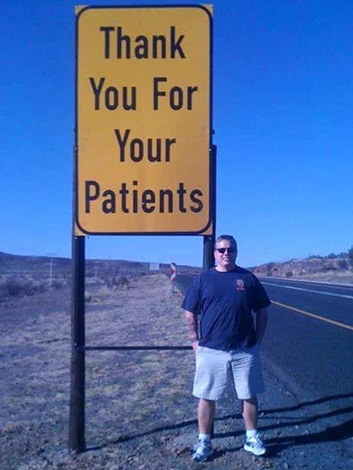 Funny-The-Absurd-Sign-Project